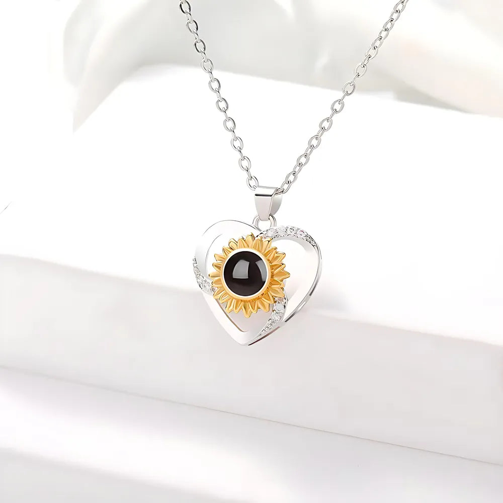 Heart Photo Projection Necklace – Custom Clavicle Chain Personalized Jewelry