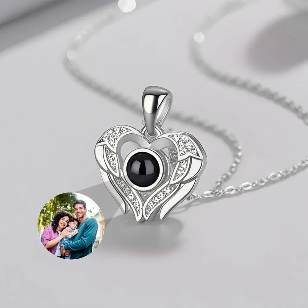 Heart-shaped silver pendant Personalized heart projection necklace with custom image inside charm